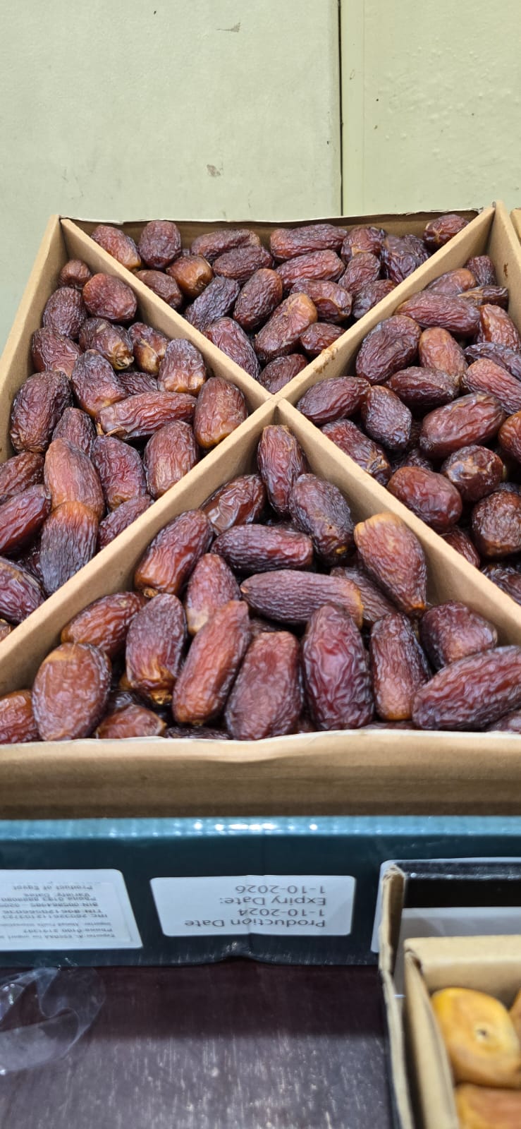 মেডজুল খেজুর (Large)